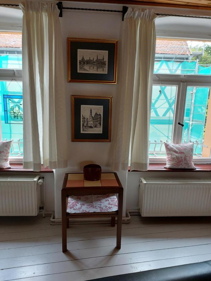 Im Kurfuerstlichen Zollamt Appartement Tangermünde Buitenkant foto