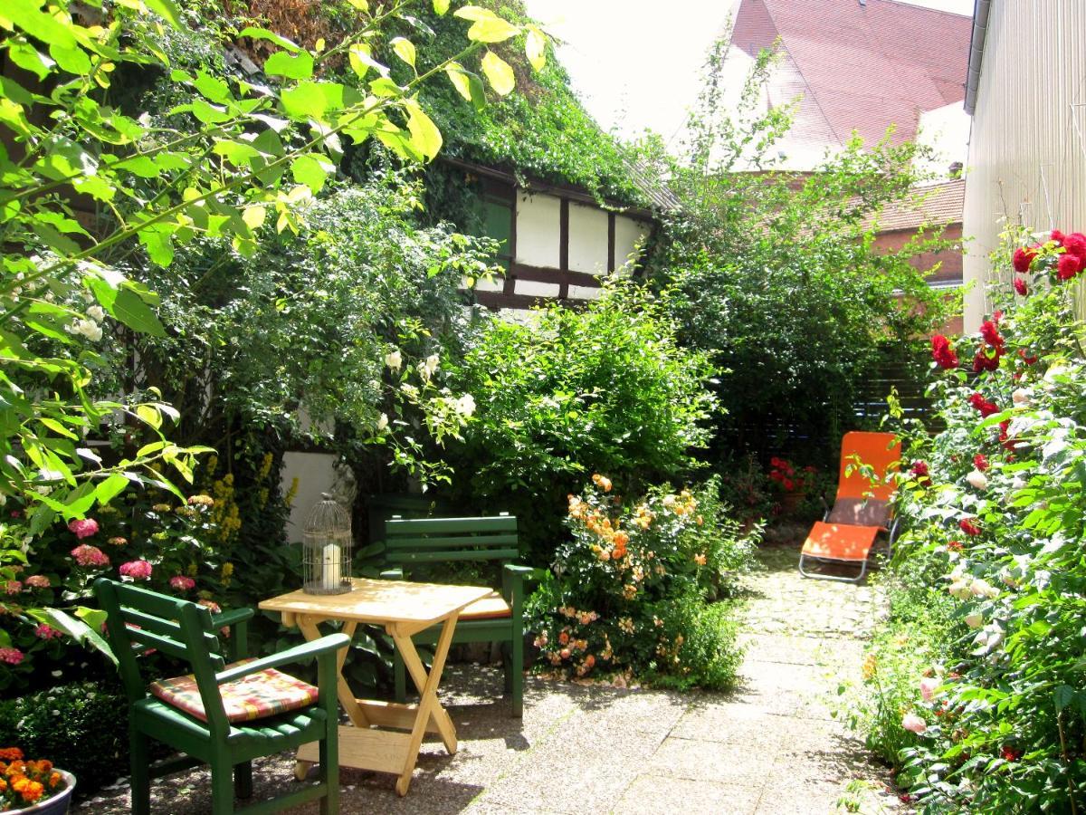 Im Kurfuerstlichen Zollamt Appartement Tangermünde Buitenkant foto
